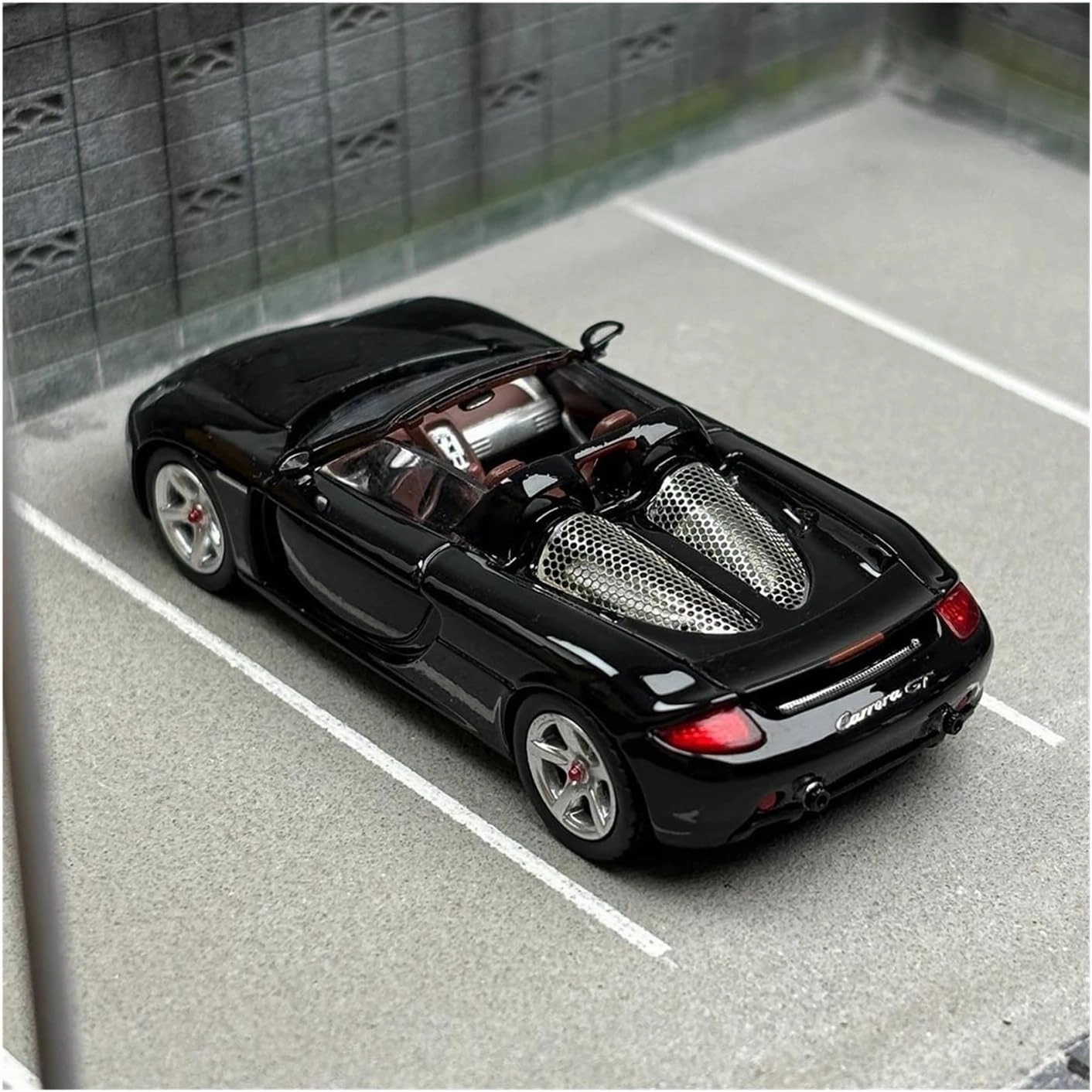 1 64 for Porsche Carrera GT Convertible Diecast Alloy Edition Toys Cars Model Souvenir Static Display Motor Vehicles Toys(Silver)