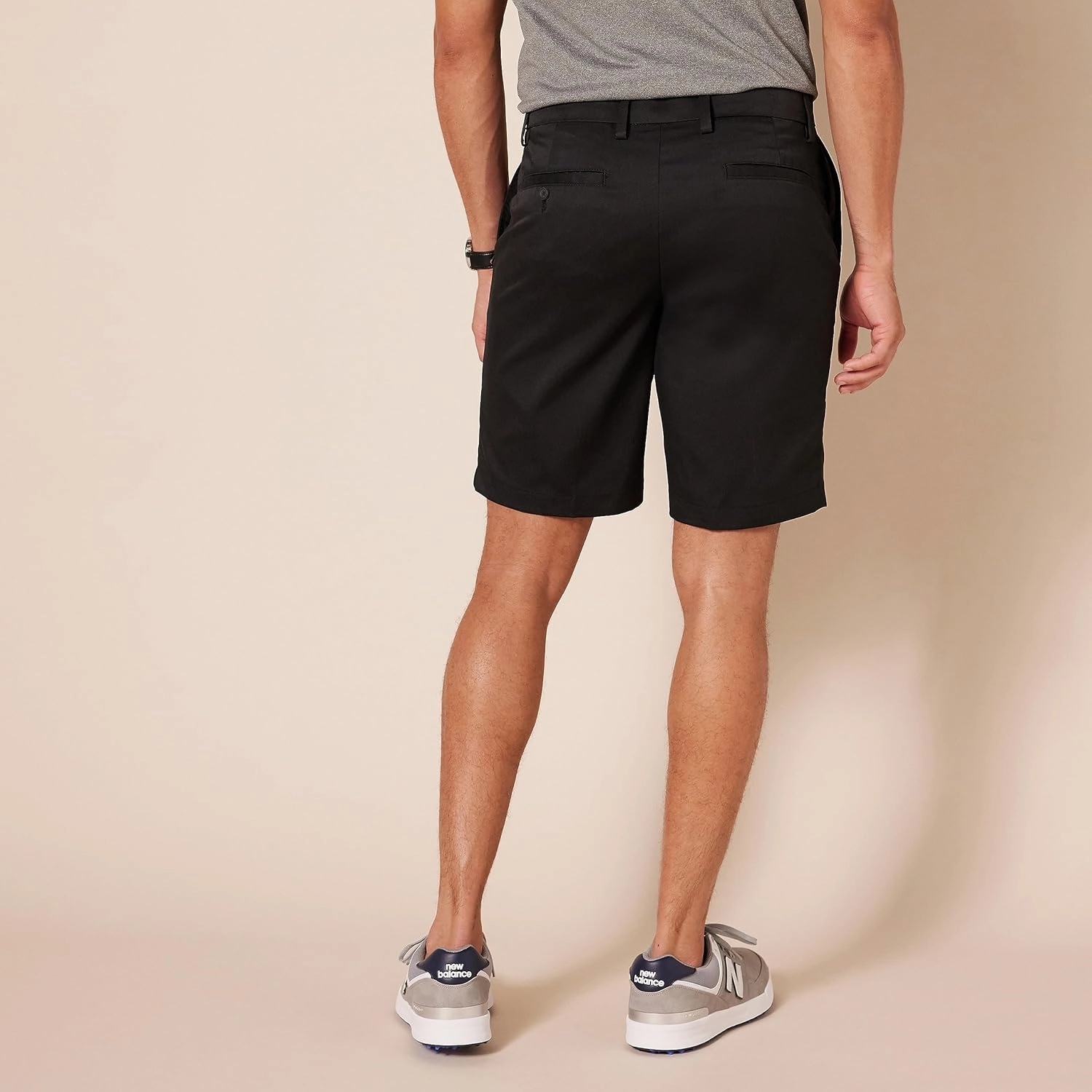 Amazon Essentials Men's Slim-Fit Stretch Golf Short