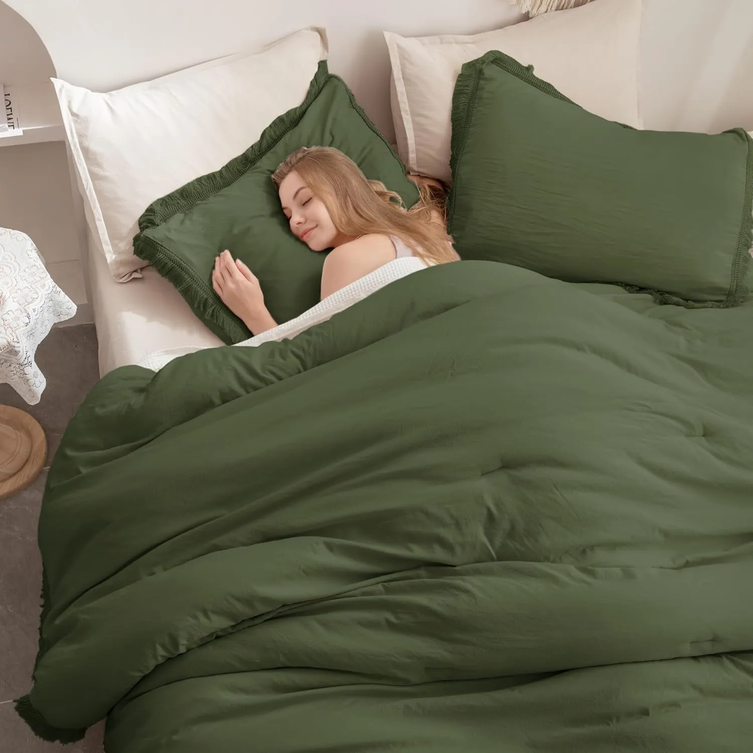 Andency Olive Green Comforter Set Full Size, 3 Pieces Boho Tassel Lightweight Bedding Comforter Sets, All Season Soft Fluffy Fringe Bed Set (79x90In Comforter & 2 Pillowcases)