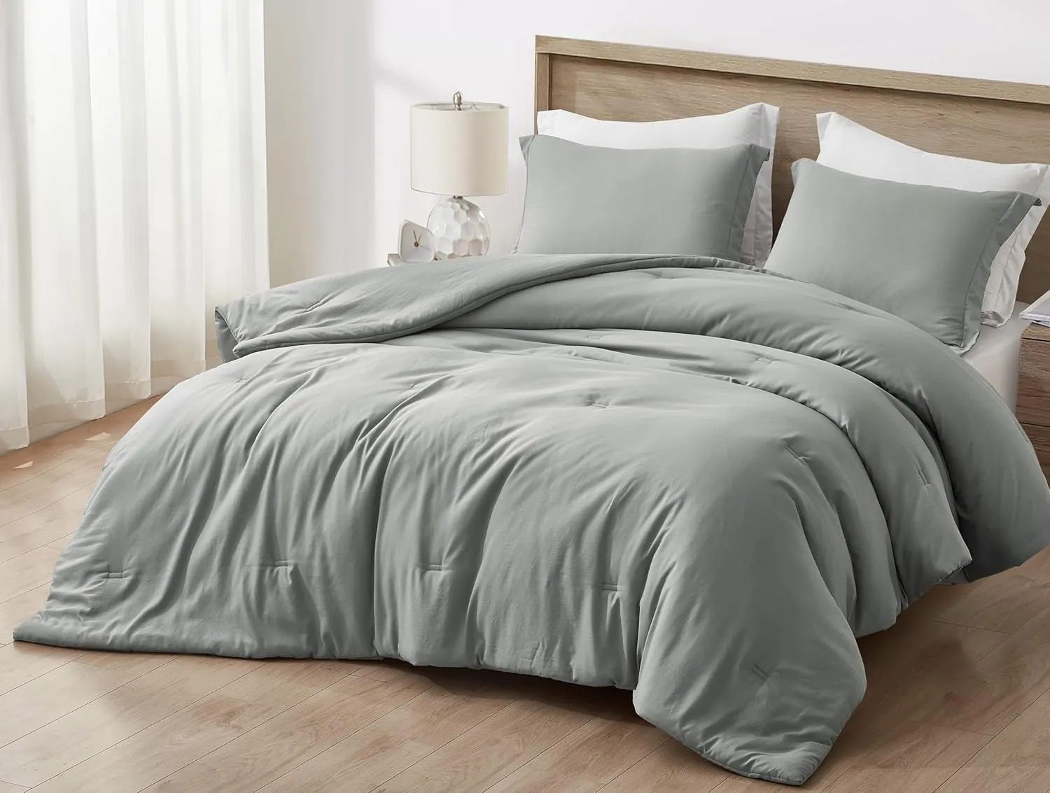 Chezmoi Collection Cliff 3-Piece Lightweight Cooling Comforter Set, Queen- Rayon Derived from Bamboo & Polyester Blended, Soft Breathable Bedding for Hot Sleepers, Light Gray
