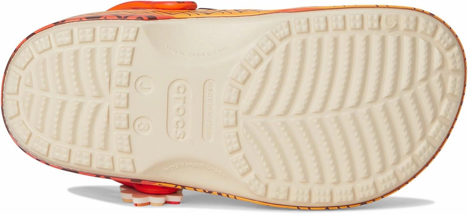Crocs Unisex-Child Disney Moana Classic Clogs (Little Big Kid)