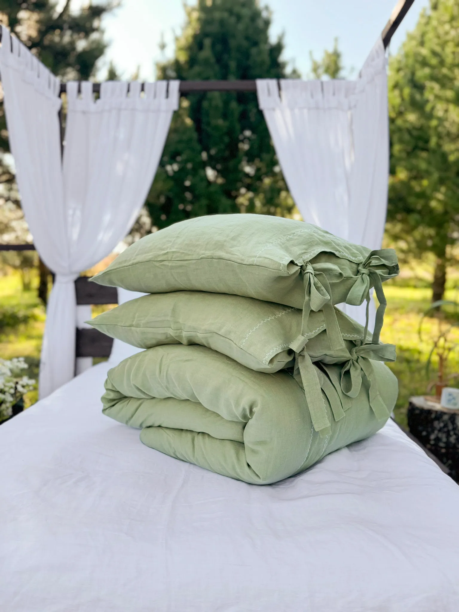 EU size bedding set with White Embroidery. Dark colors options. Top closure for bed sheets