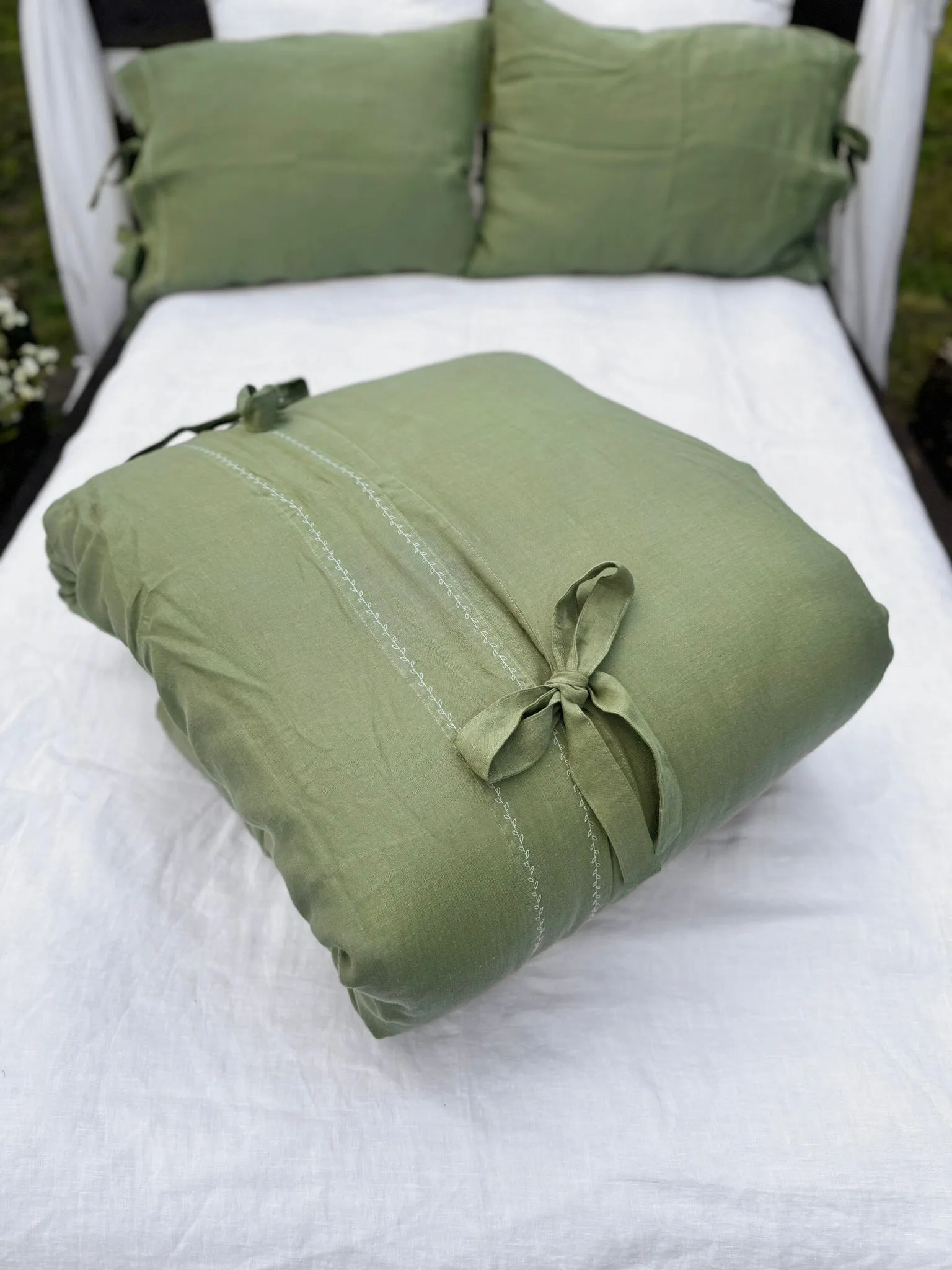 EU size bedding set with White Embroidery. Dark colors options. Top closure for bed sheets