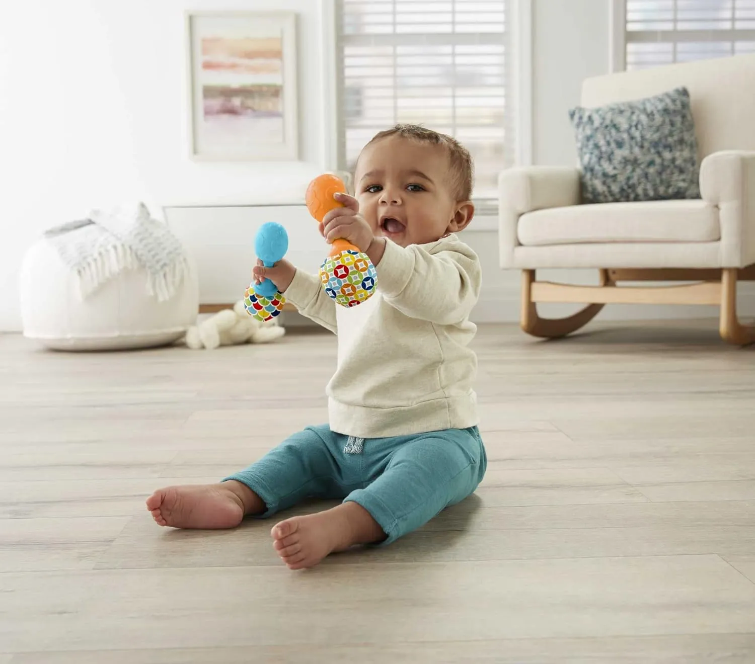 Fisher-Price Baby Portable Baby Chair Kick & Play Deluxe Sit-Me-Up Seat with Piano Learning Toy & Snack Tray for Infants to Toddlers & Newborn Toys Rattle 'n Rock Maracas