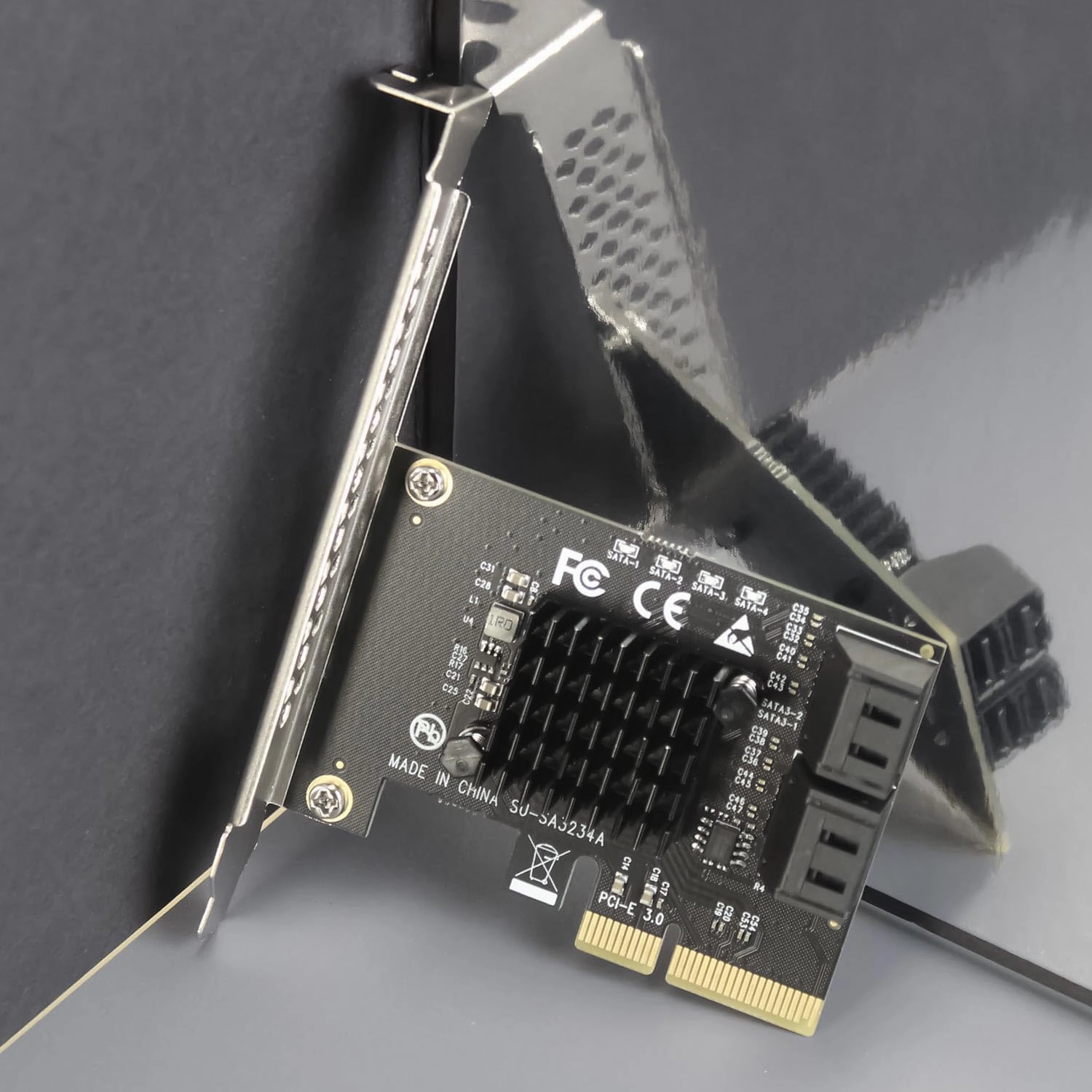 GLOTRENDS SA3234-C 4-Port PCIe X4 SATA Expansion Card with SATA and Power Cables, Compatible with Windows,Linux,Mac OS,NAS