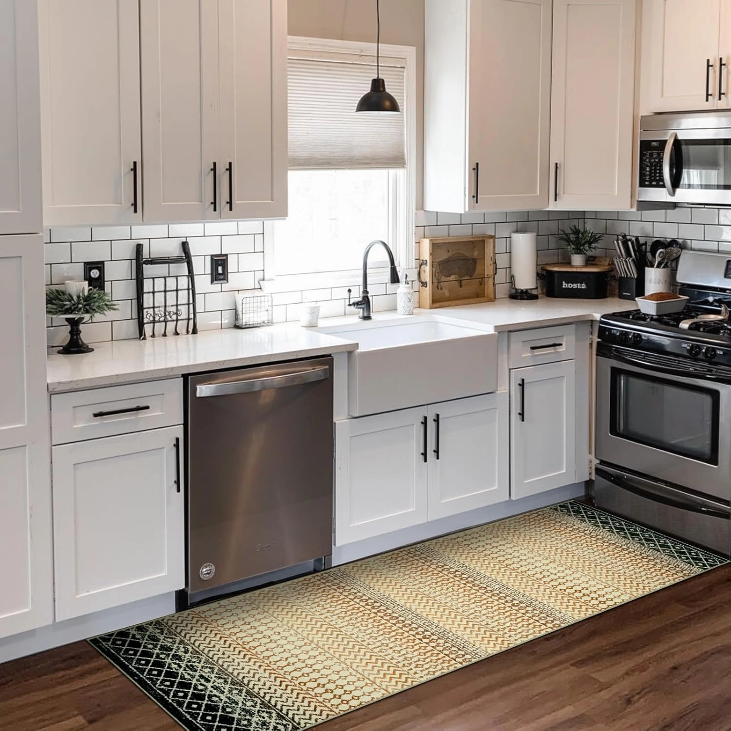 Hallway Kitchen Runner Rug 2x8,Non Slip Front Door Mat Indoor Entrance, Soft Moroccan Machine Washable Area Rugs Floor Carpet for Bedroom Hallway Kitchen Laundry