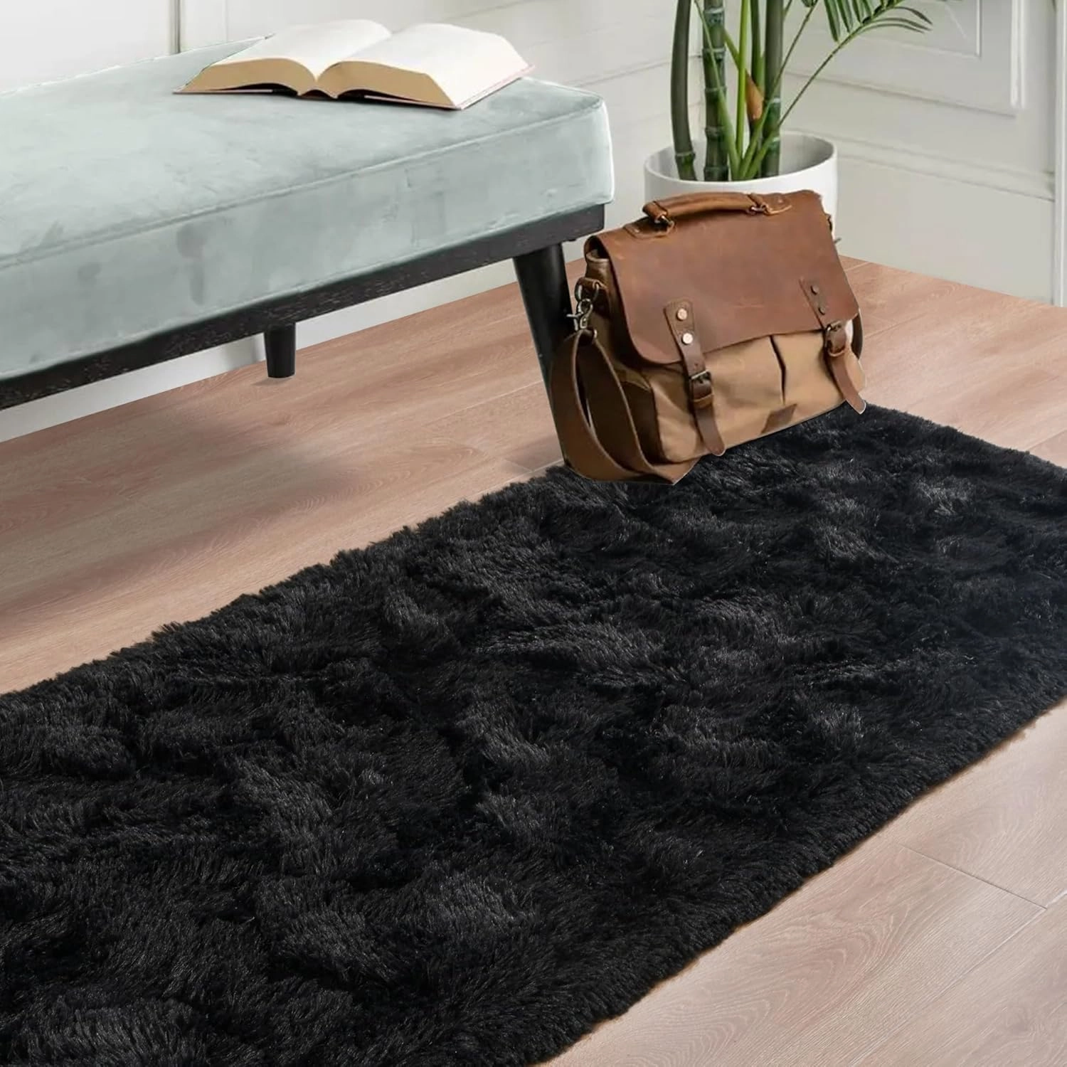 HQAYW Fluffy Runner Rug for Bedroom Living Room, Soft Shaggy Kids Girls Room Rugs Bedside Rug Dorm Rug with Non Slip Backing Plush Fuzzy Hallway Carpet Indoor Home Decor, 2' x 6', Black