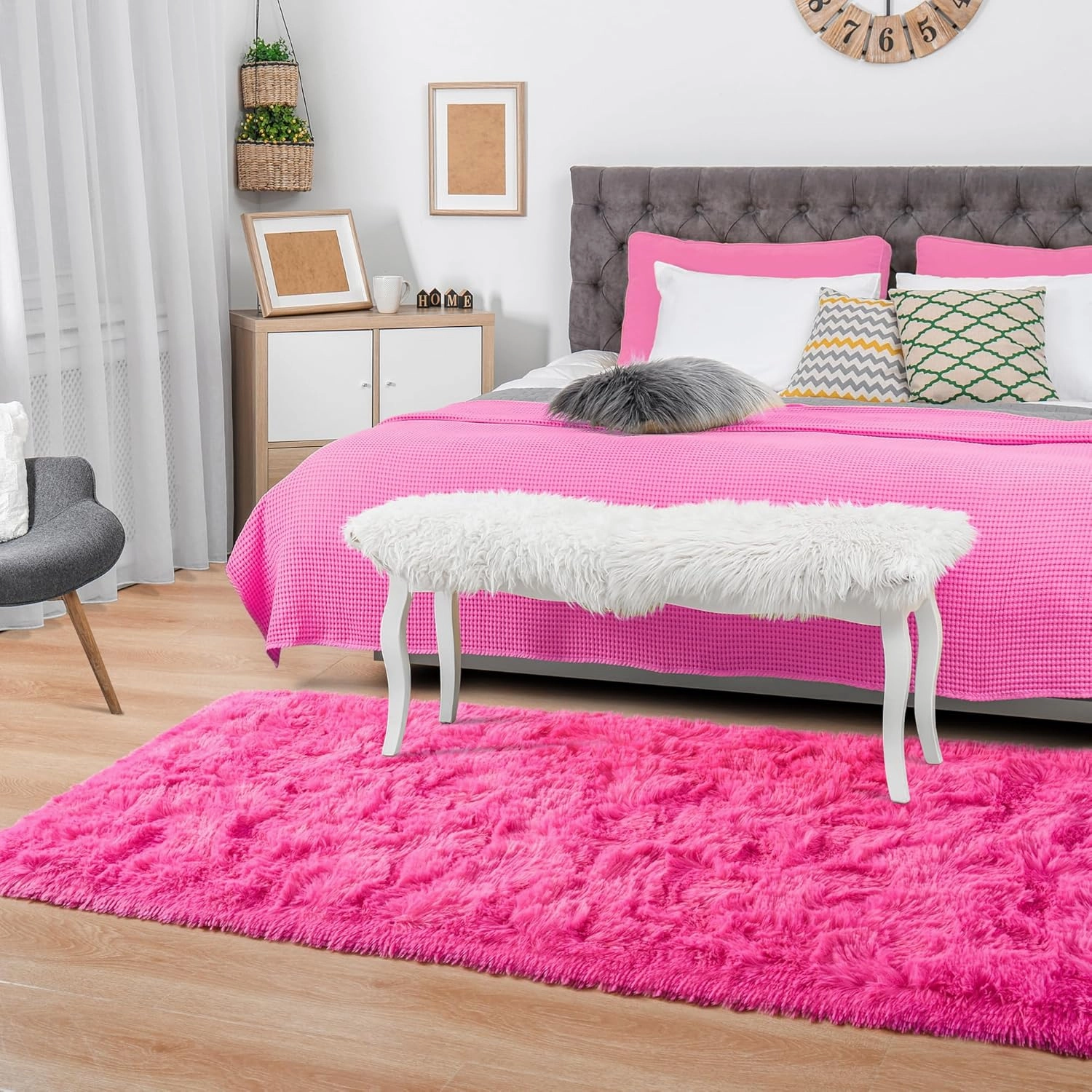 HQAYW Fluffy Runner Rug for Bedroom Living Room, Soft Shaggy Kids Girls Room Rugs Bedside Rug Dorm Rug with Non Slip Backing Plush Fuzzy Hallway Carpet Indoor Home Decor, 2' x 6', Hot Pink