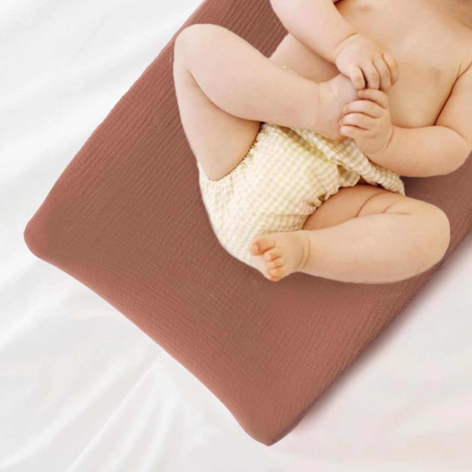 Konssy Muslin Changing Pad Cover for Baby Girls Boys, 100% Cotton Fitted Diaper Chang Table Covers, Soft Breathable Changing Pad Sheets, 2 Pack (Chestnut, Posy)