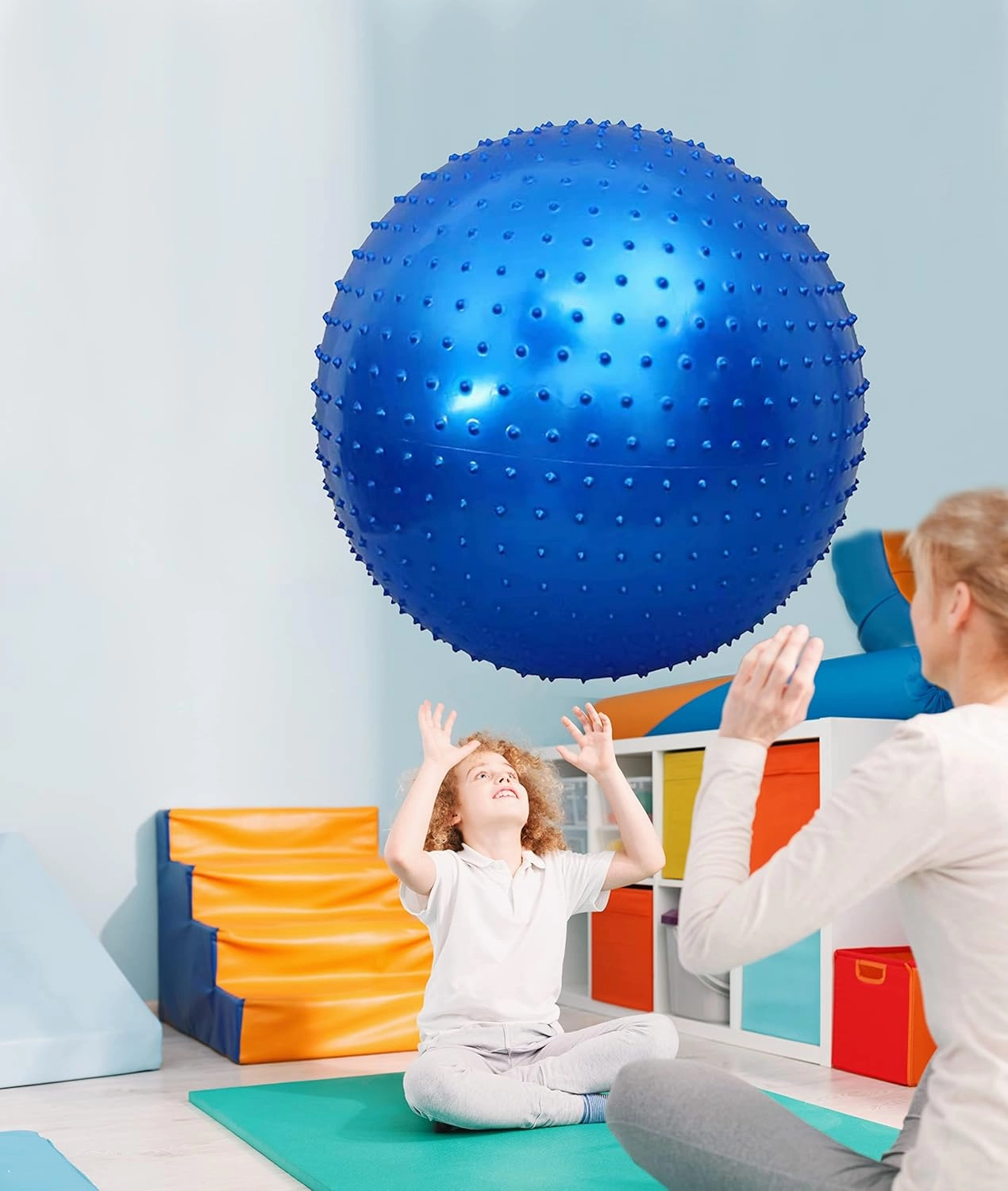 Large Sensory Massage Ball for Kids, 33.5" 85CM Bouncy Exercise Ball for Toddlers, Big Inflatable Balls with Tactile Spikes, Outdoor Giant Yoga Ball, Large Beach Balls