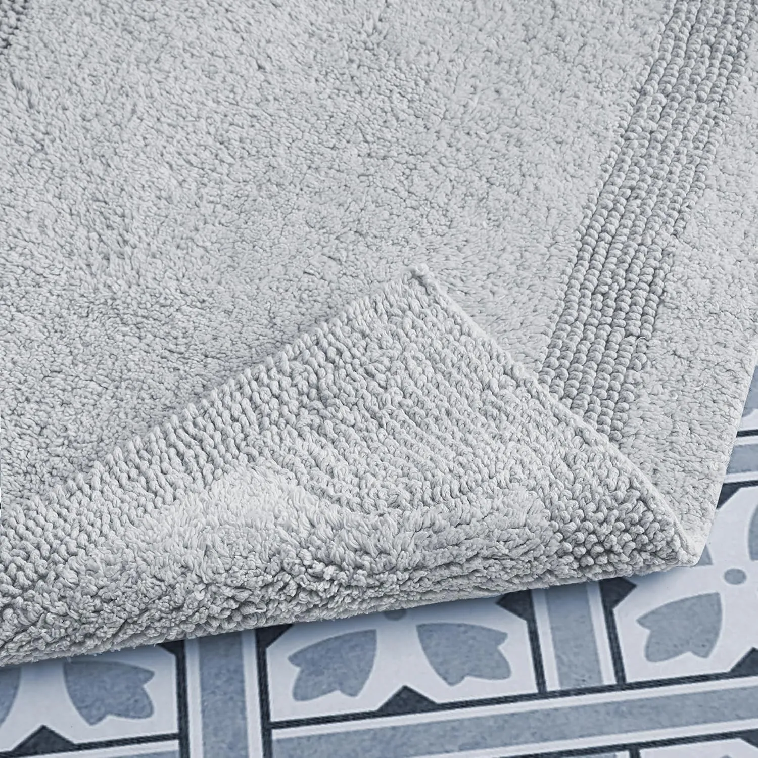 Laura Ashley Reversible Cotton 21 x 34 in. Bath Mat, Light Grey