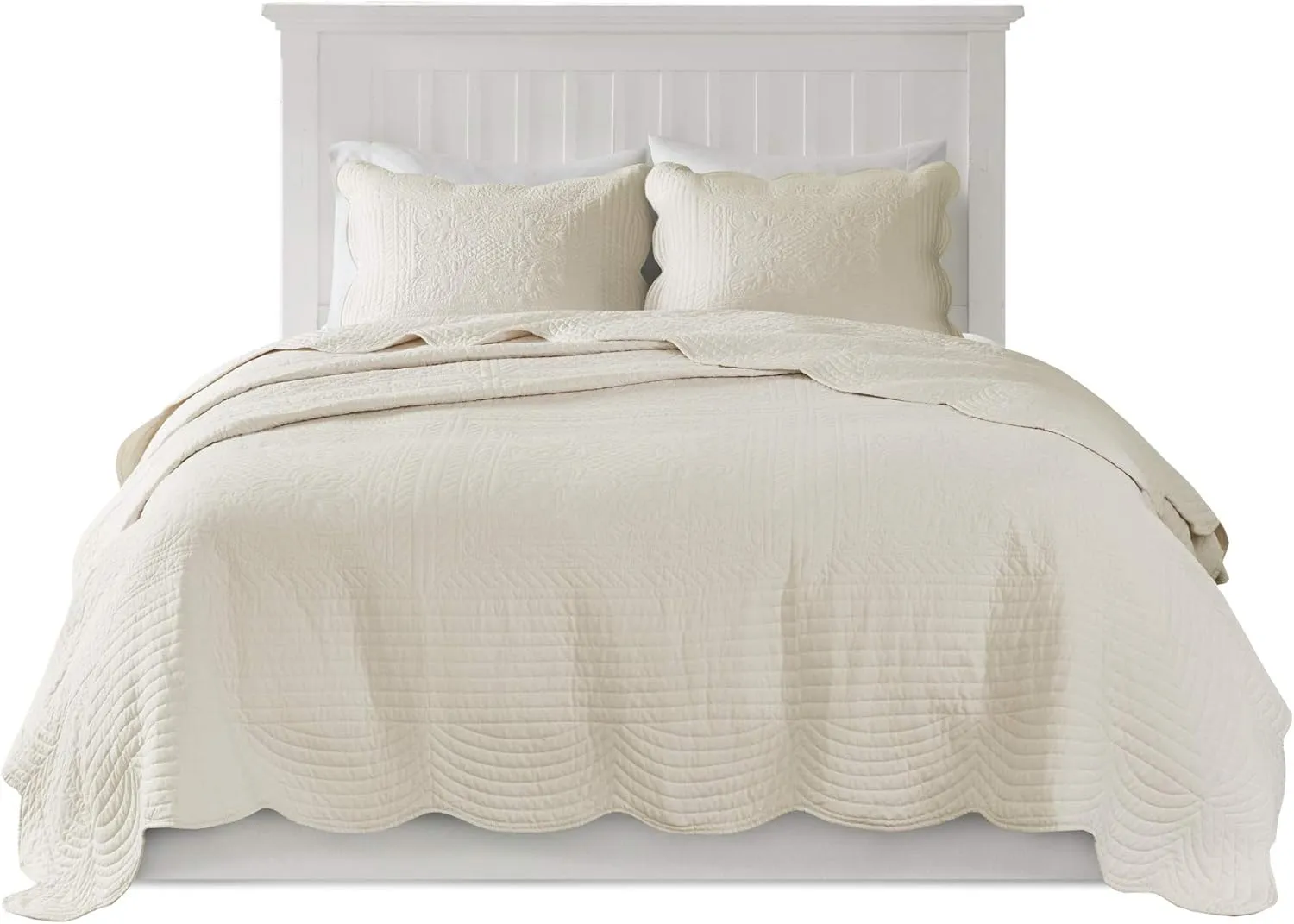 Madison Park Tuscany Quilt Set-Casual Damask Stitching Design Lightweight Coverlet Bedspread Bedding, Shams, King/Cal King(108"x96"), Medallion Cream 3 Piece