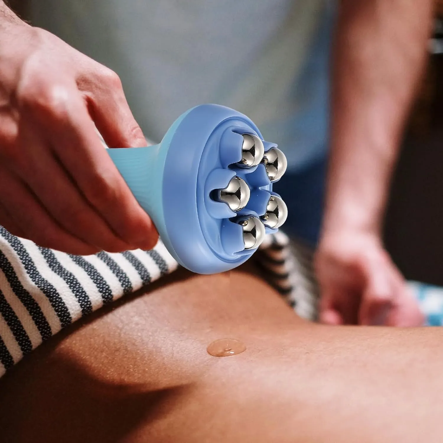 Massage Roller Exercise Roller Massage Ball Roller Face Tools Hair Growth Massager Percussion Massager Ice Face Roller Steel Ball Beads Massagers Back Massaging Devices