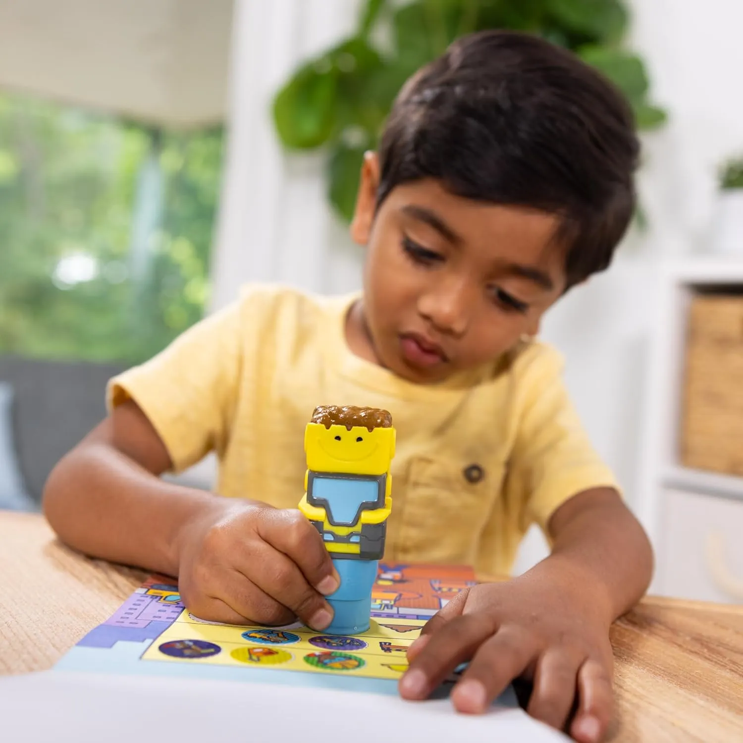 Melissa & Doug Sticker Wow!™ Bulldozer Bundle: 24-Page Activity Pad, Sticker Stamper, 500 Stickers, Arts and Crafts Fidget Toy Collectible Character