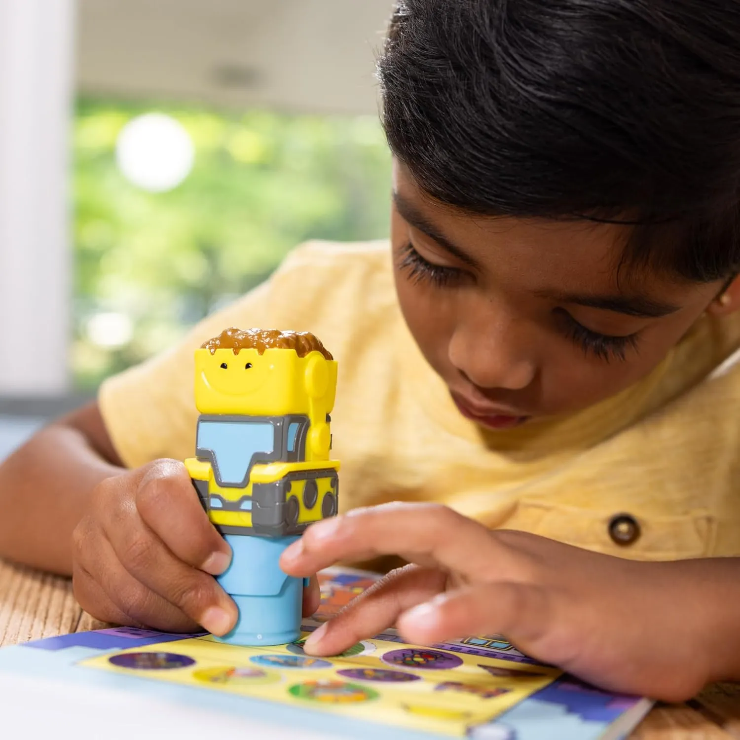 Melissa & Doug Sticker Wow!™ Bulldozer Bundle: 24-Page Activity Pad, Sticker Stamper, 500 Stickers, Arts and Crafts Fidget Toy Collectible Character