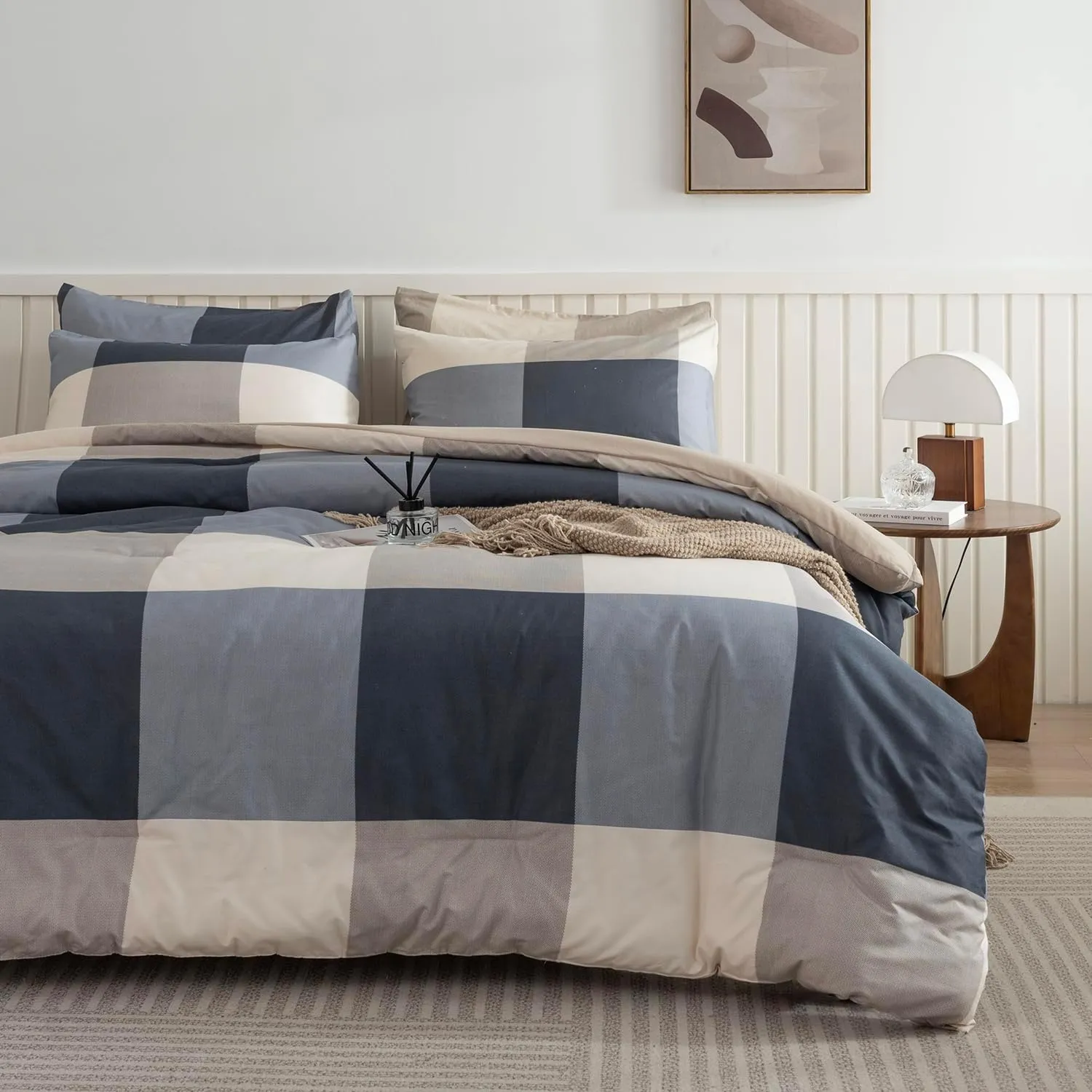 Queen Comforter Set Plaid 3 Pieces Soft Cute Plaid Bedding Comforter Lightweight Check Geometric Style Geometric Comforter Set for All Seasons 1 Comforter and 2 Pillowcases