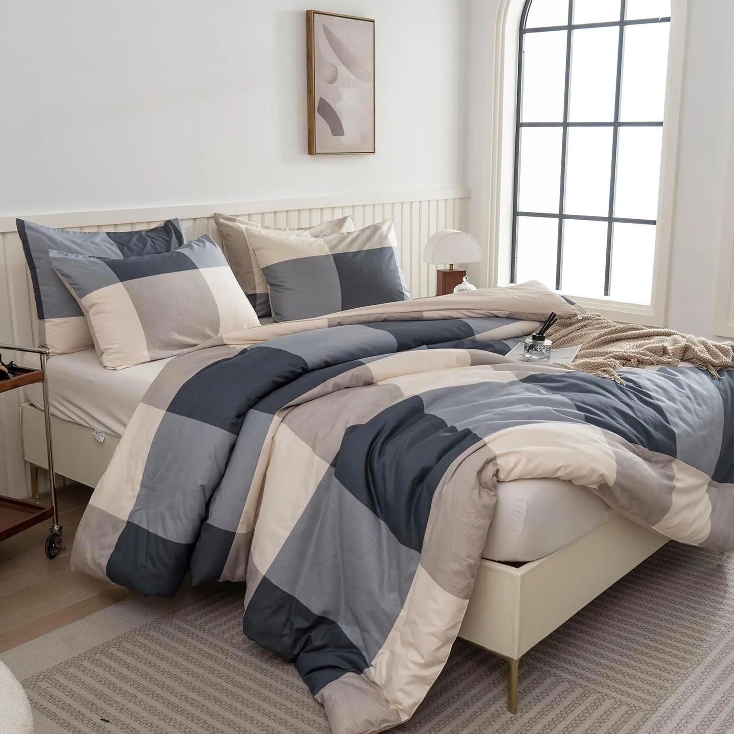 Queen Comforter Set Plaid 3 Pieces Soft Cute Plaid Bedding Comforter Lightweight Check Geometric Style Geometric Comforter Set for All Seasons 1 Comforter and 2 Pillowcases
