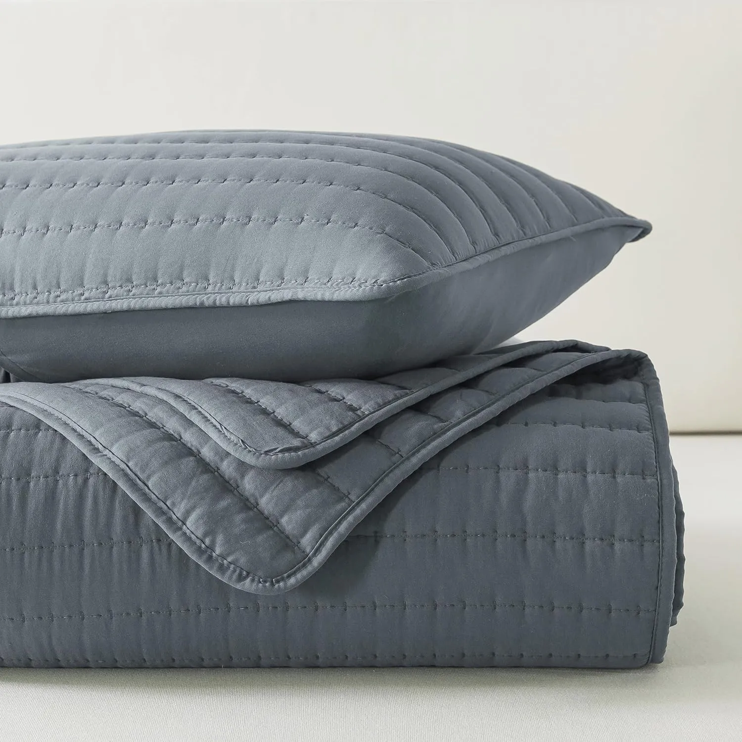 ROARINGWILD Blue Queen Size Quilt Bedding Sets with 2 Pillow Shams, Full Lightweight Soft Bedspread Coverlet, Quilted Blanket Thin Comforter Bed Cover for All Season, 3 Pieces, 90x90 inches