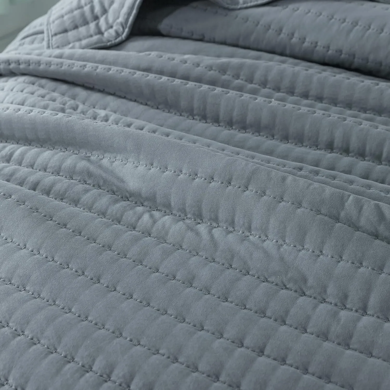 ROARINGWILD Blue Queen Size Quilt Bedding Sets with 2 Pillow Shams, Full Lightweight Soft Bedspread Coverlet, Quilted Blanket Thin Comforter Bed Cover for All Season, 3 Pieces, 90x90 inches