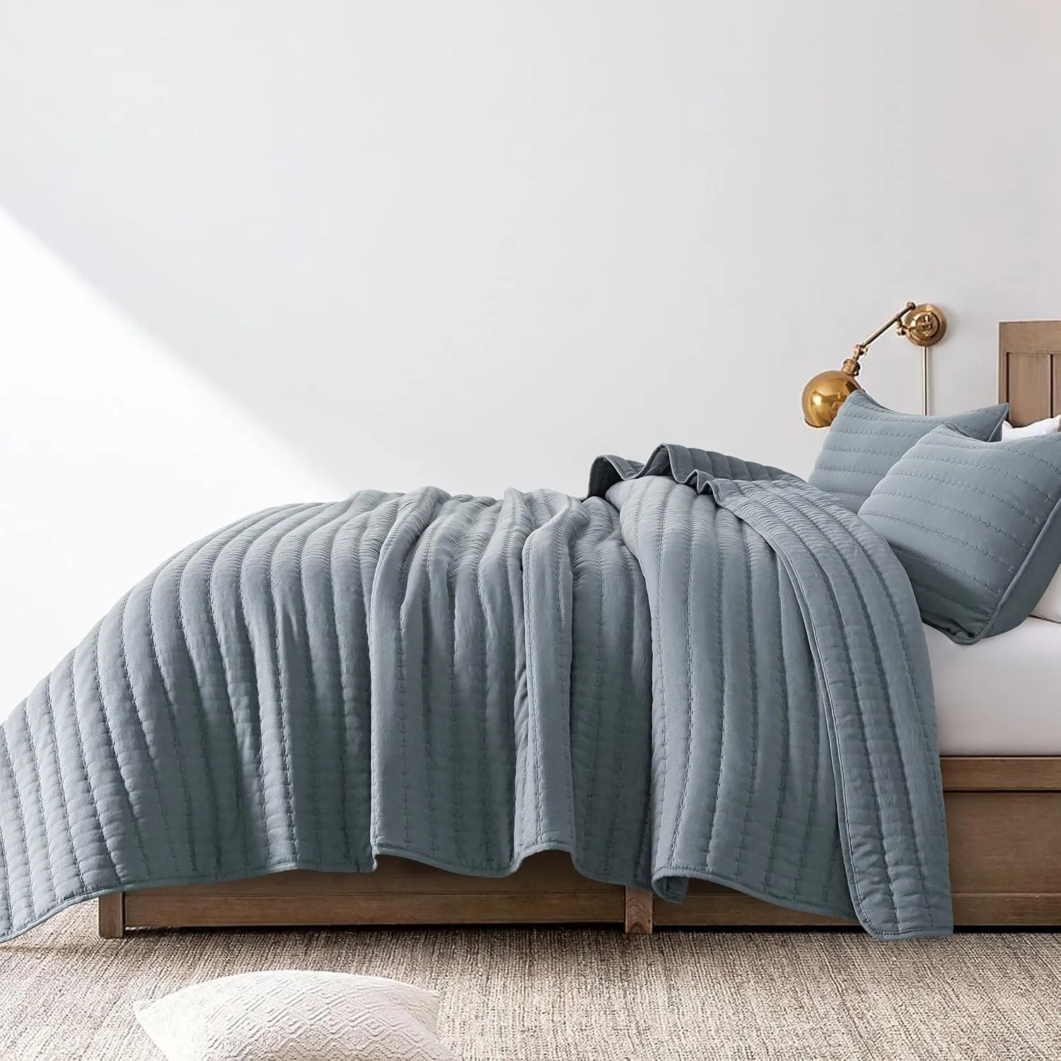 ROARINGWILD Blue Queen Size Quilt Bedding Sets with 2 Pillow Shams, Full Lightweight Soft Bedspread Coverlet, Quilted Blanket Thin Comforter Bed Cover for All Season, 3 Pieces, 90x90 inches