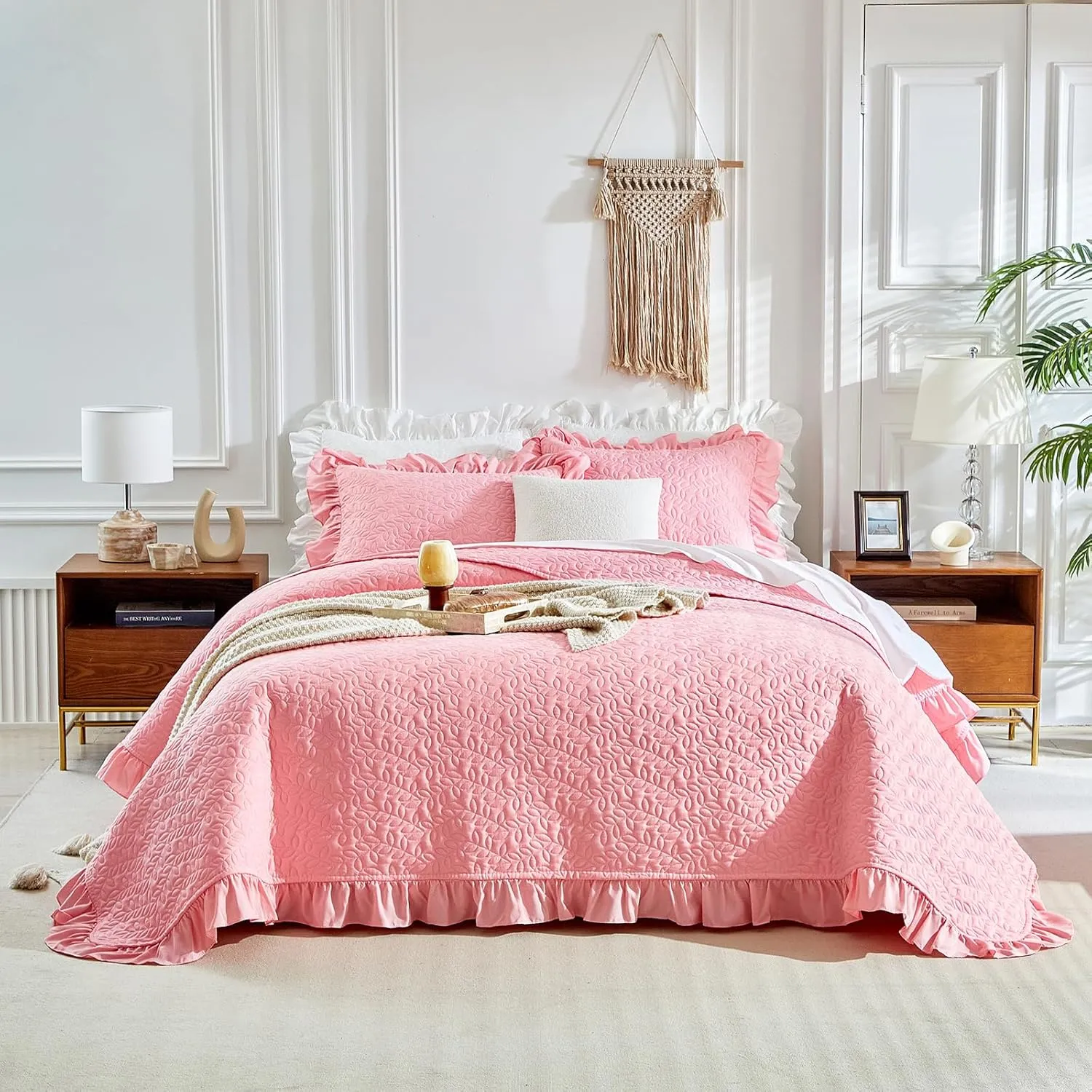 Ruffled Quilt Set Queen Size 96 * 96in - 3 Pieces Solid Shabby Chic Farmhouse Ruffle Bedding Rustic Coverlet & Sets Lightweight Fluffy Summer Oversized Bedspread with Shams for Women Girls - Pink