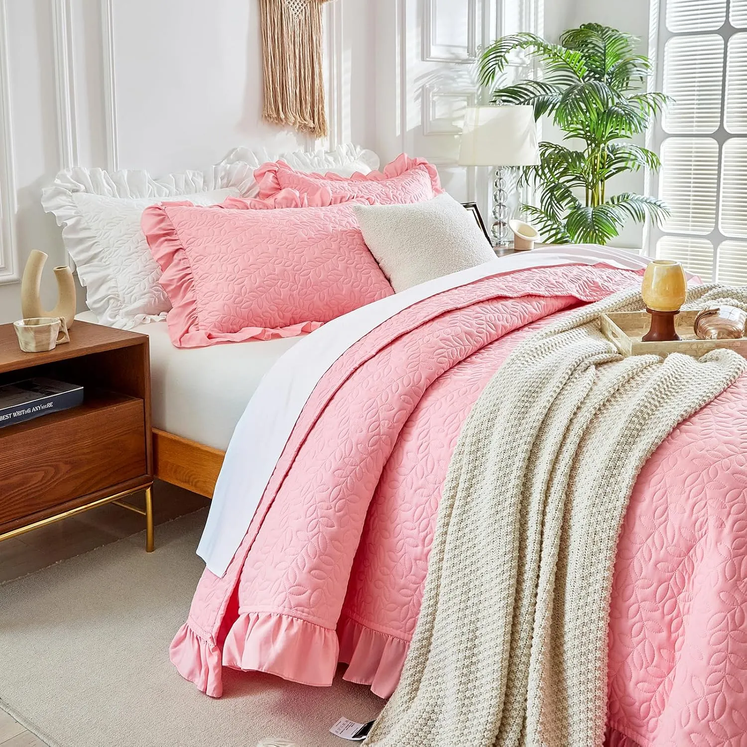 Ruffled Quilt Set Queen Size 96 * 96in - 3 Pieces Solid Shabby Chic Farmhouse Ruffle Bedding Rustic Coverlet & Sets Lightweight Fluffy Summer Oversized Bedspread with Shams for Women Girls - Pink