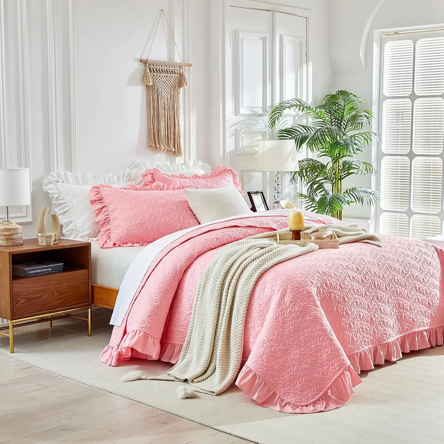 Ruffled Quilt Set Queen Size 96 * 96in - 3 Pieces Solid Shabby Chic Farmhouse Ruffle Bedding Rustic Coverlet & Sets Lightweight Fluffy Summer Oversized Bedspread with Shams for Women Girls - Pink