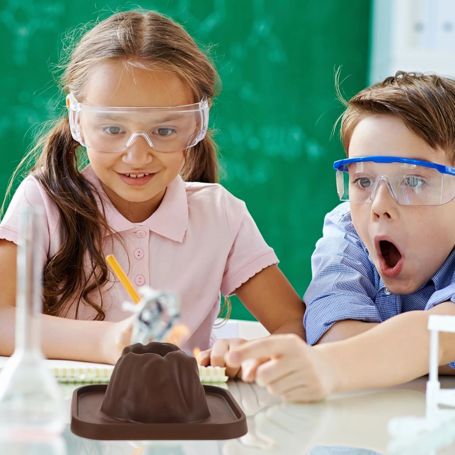SAFIGLE 25 Pcs Volcano Science Kit - DIY Erupting Volcano Model for Kids, Educational Science Experiment, Perfect for Stem Learning Volcano Volcano Science Kit Volcano Toy Volcano Kits for Kids 4-6