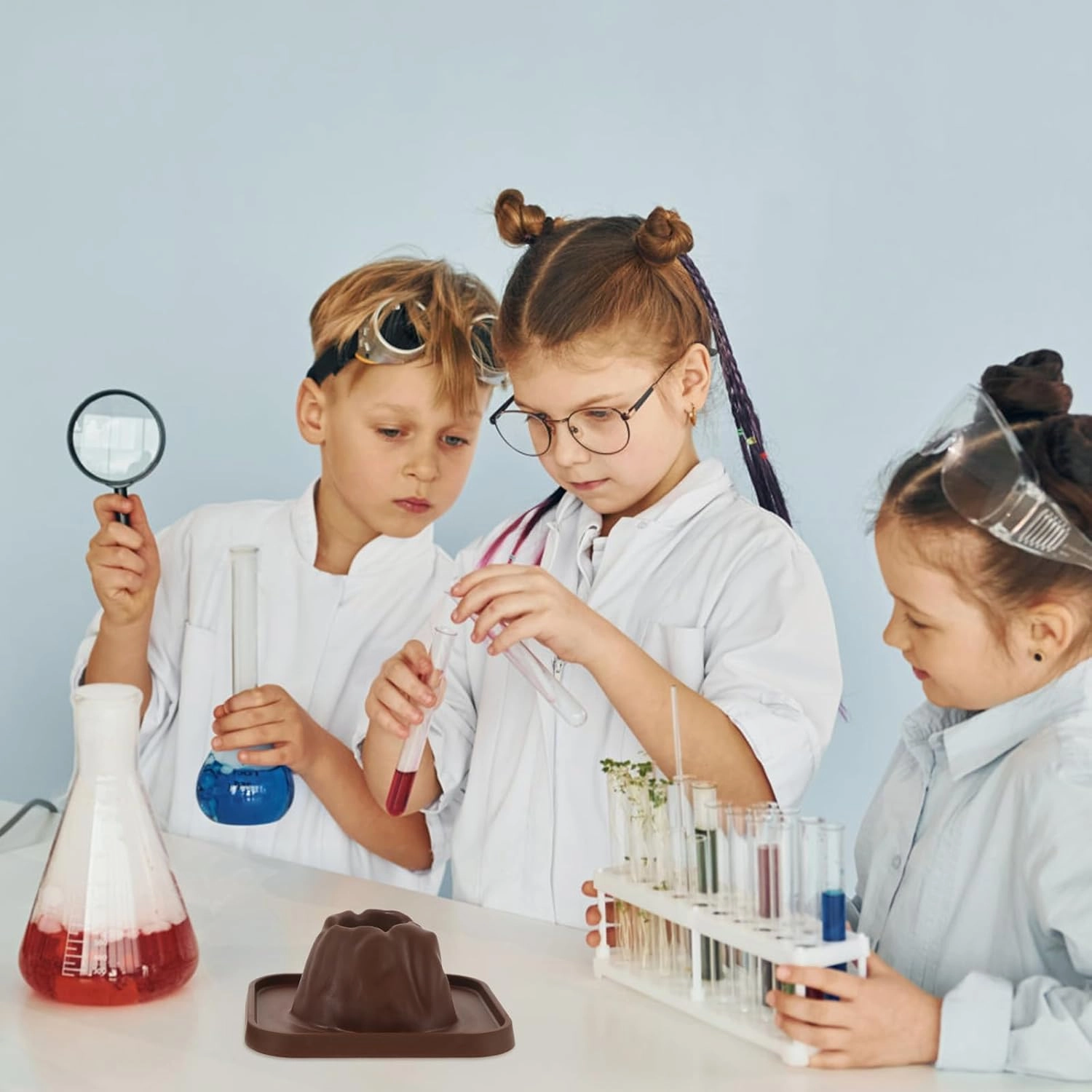 SAFIGLE 25 Pcs Volcano Science Kit - DIY Erupting Volcano Model for Kids, Educational Science Experiment, Perfect for Stem Learning Volcano Volcano Science Kit Volcano Toy Volcano Kits for Kids 4-6
