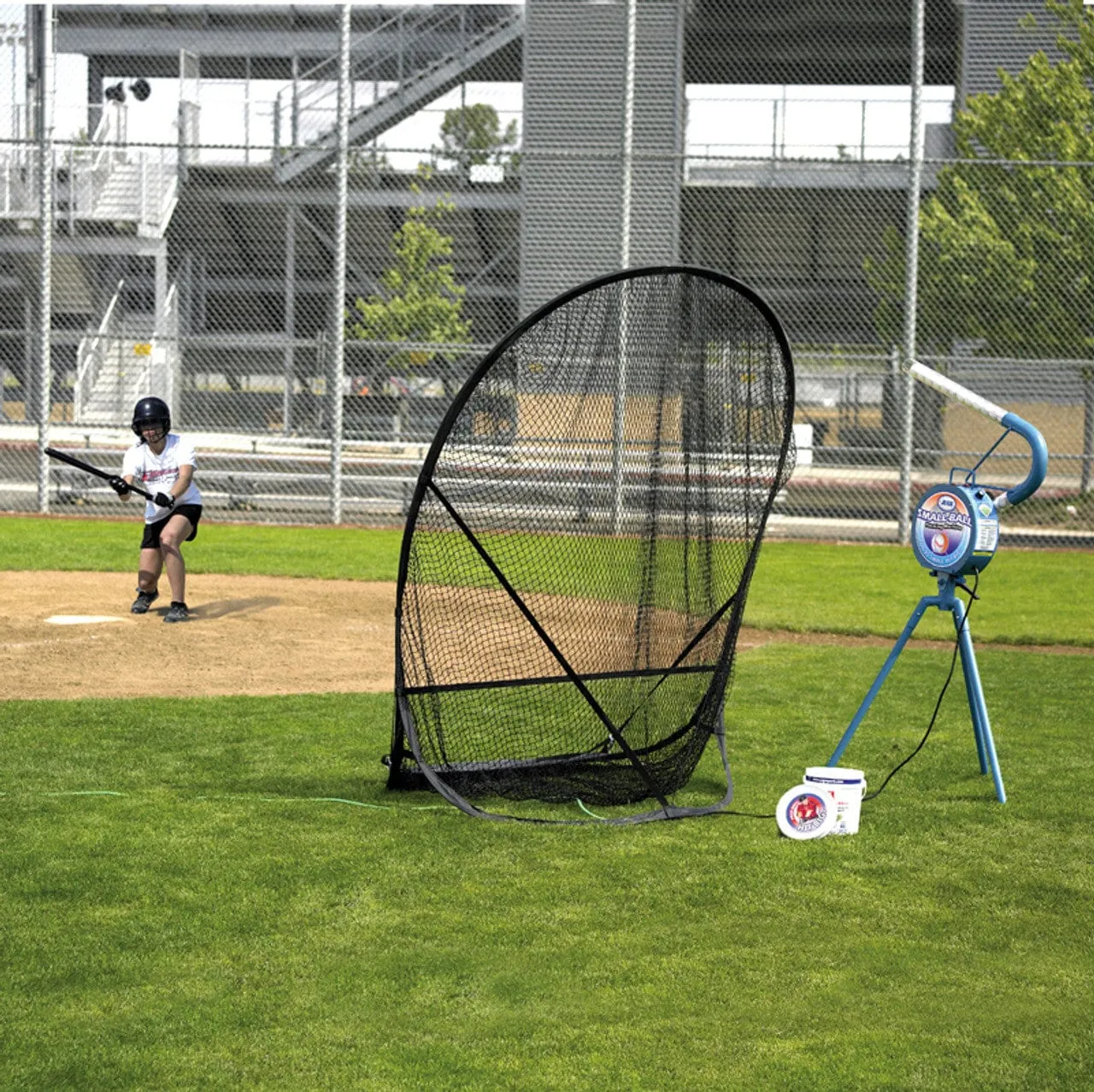 Small-Ball® Pitching Machine