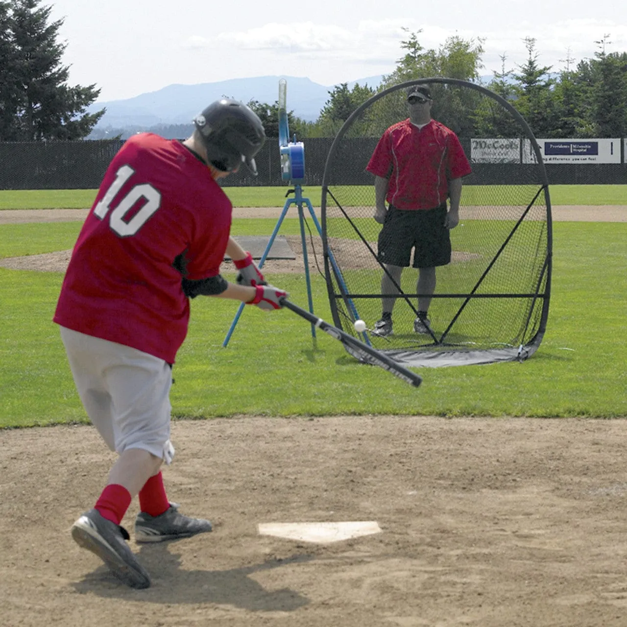 Small-Ball® Pitching Machine
