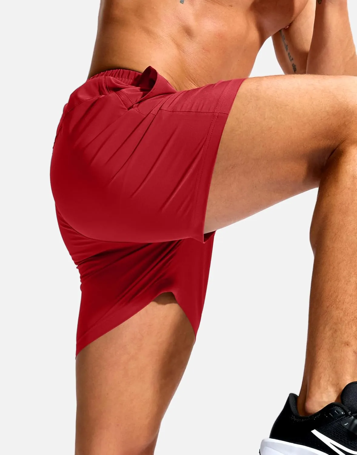 Soothfeel Men's Athletic Workout Shorts with Zipper Pocket 5"/7" Running Gym Shorts for Men Lightweight Quick Dry Tennis