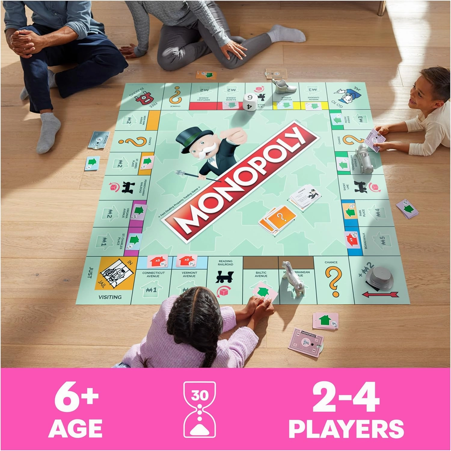 Spin Master Games, Monopoly Giant Edition, Indoor & Outdoor Games, Classic Board Games, 2-4 Players, for Ages 6 & Up