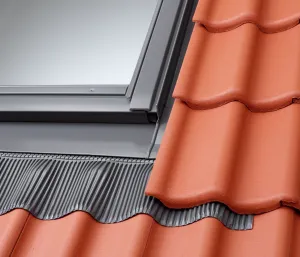 VELUX EDW PK04 S00W03 for Sloping and Fixed Combinations - Tiles up to 120mm in profile