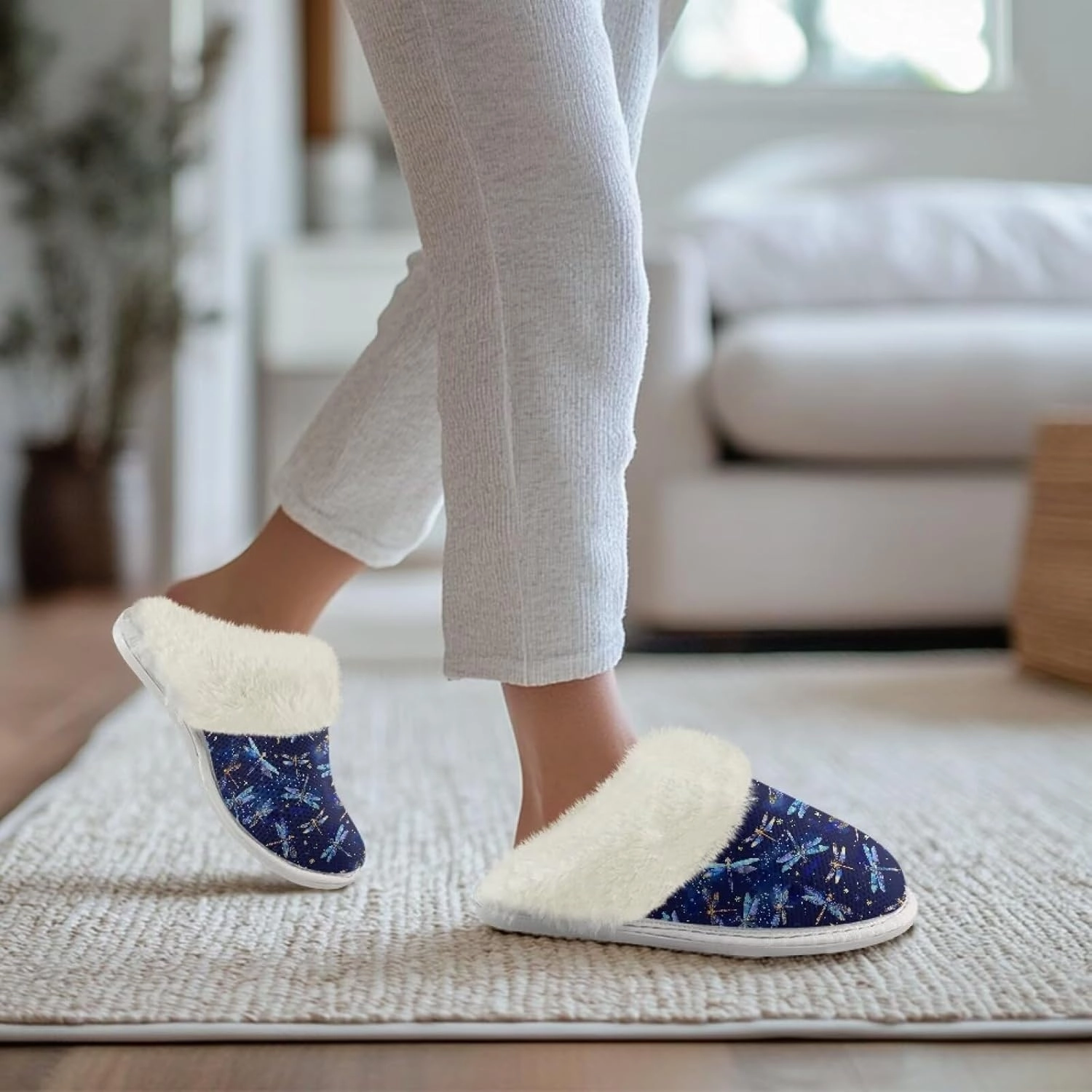 Women's Fuzzy Slippers Warm Cozy Soft Lightweight Bedroom Slippers Women Indoor House Shoes Size 3-12